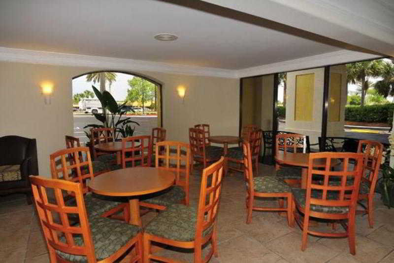Days Inn By Wyndham Neptune Beach ジャクソンビル・ビーチ エクステリア 写真